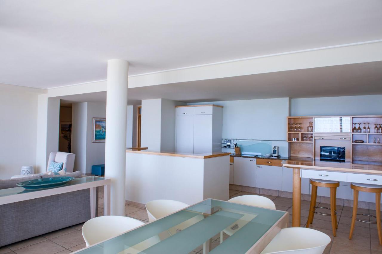 Bay Reflections Camps Bay Luxury Serviced Apartments Ciudad del Cabo Exterior foto